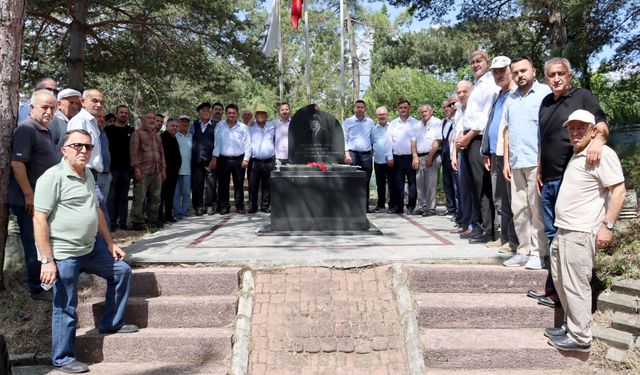 27 yıl önce silahlı saldırıda hayatın kaybeden madenci başkanı anıldı