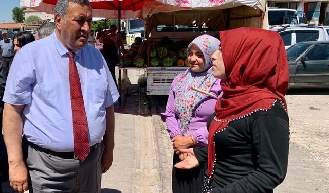Gürer: Emekli alamadığı ürüne tezgâhta bakıp geçiyor