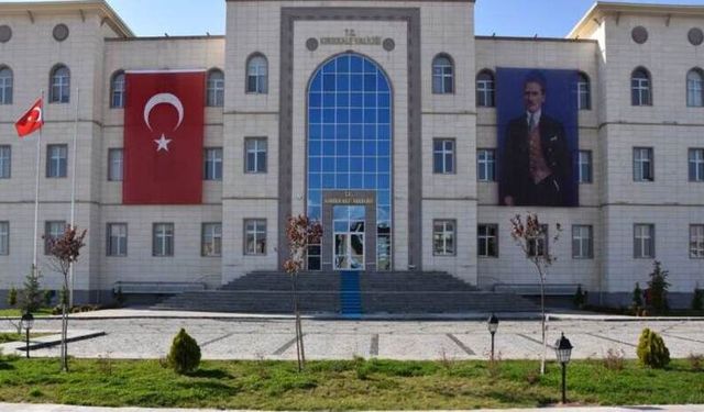 Kırıkkale Valiliği, Kızılırmak'ta oluşabilecek ani ve hızlı su yükselmelerine karşı vatandaşları uyardı