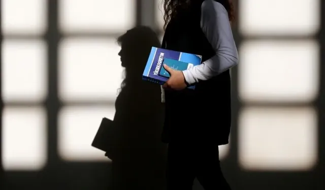 Uzaktan ve ikinci öğretim için katkı payları ile öğrenim ücretleri belirlendi