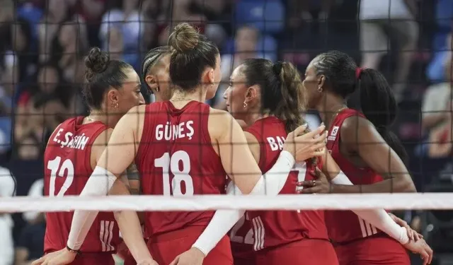 A Milli Kadın Voleybol Takımı, Letonya'yı 3-0 yendi