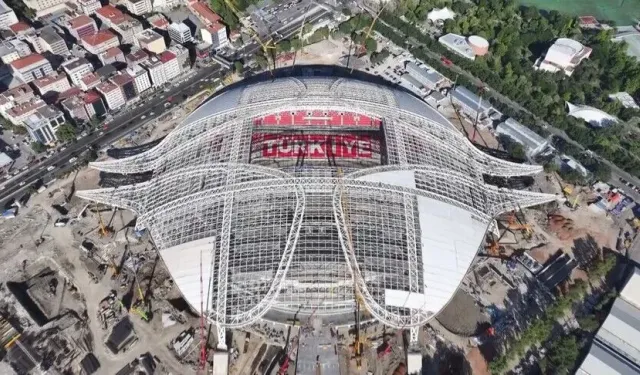 "Yeni Ankara Stadı"nda koltuklar yerleştirilmeye başlandı