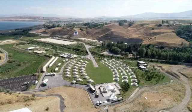 Malazgirt Zaferi'nin 955. yıl dönümü Ahlat'ta görkemli etkinliklerle kutlanacak