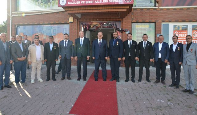 Ankara Valisi Canbolat Kahramankazan ilçesini ziyaret etti