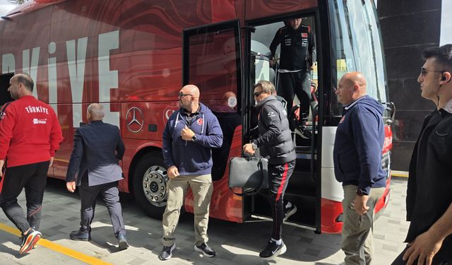 A Milli Futbol Takımı, Bursa'ya geldi