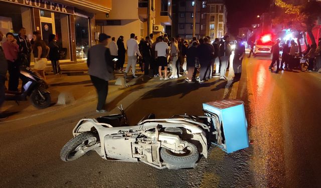 Edirne’de motosiklet yayaya çarptı; 1’i ağır, 2 yaralı