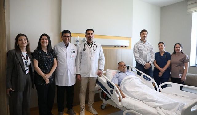 Hastanın kalbindeki delik Türkiye’de ilk kez uygulanan anjiografi ile kapatıldı
