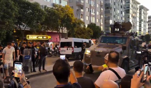 Bankadakileri rehin alan kişi, polis tarafından ikna edilip teslim oldu