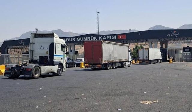 Habur Sınır Kapısı’ndan 8 ayda 1 milyondan fazla araç geçiş yaptı
