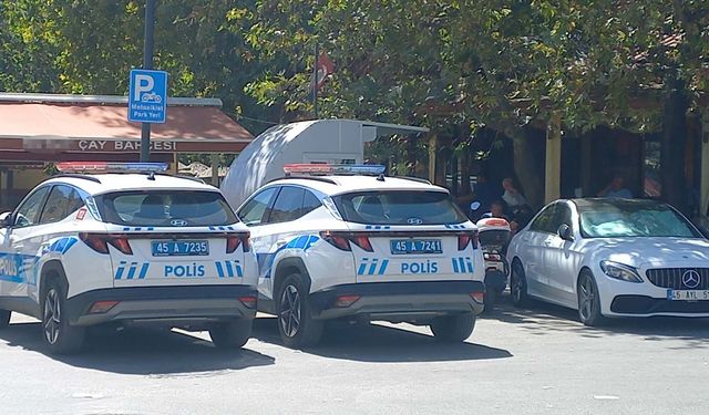 Manisa'da çay bahçesi tuvaletinde bulunan gizli kamera düzeneğine 2 gözaltı; iş yeri çalışanı tutuklandı