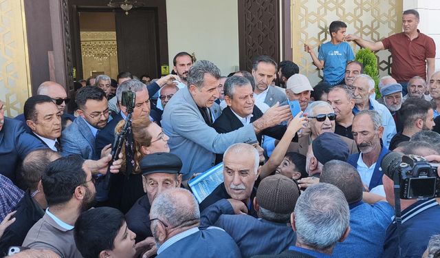 Özel; Bu yürüyüşün rotası iktidara doğrudur