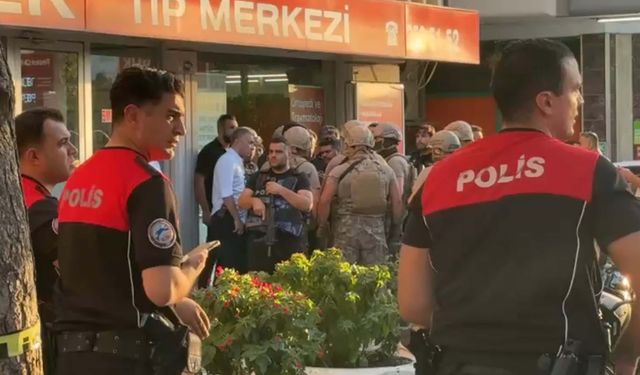 Özel güvenliğin silahıyla bankadaki 5 kişiyi rehin alan şüpheli tutuklandı