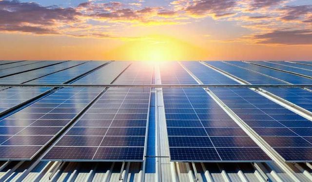 Güneş ve rüzgâr, 10 yılda 354 milyon ton karbon emisyonunu önledi