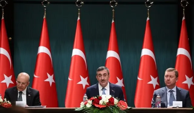 Cumhurbaşkanı Yardımcısı Yılmaz: Enflasyon oranının yıl sonunda yüzde 28,4 olmasını bekliyoruz