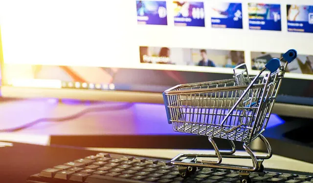 Türkiye'de e-ticaret hacmi 2025 itibarıyla 4,5 trilyon lirayı geçti