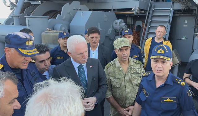 Vali Gül, Silivri'deki arama çalışmalarını kayıp gemi personelinin yakınlarıyla birlikte inceledi