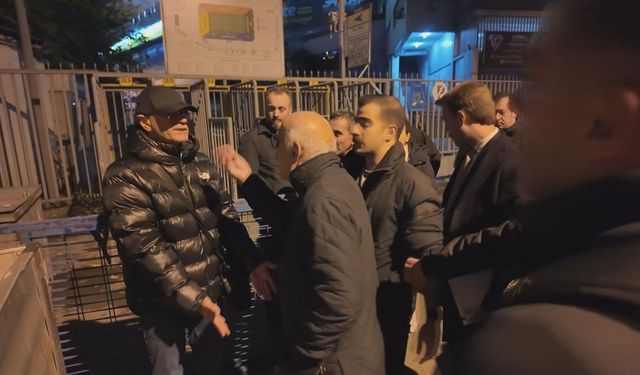 Kadıköy'de yıkım kararı alınan 3 binada tahliye gerginliği