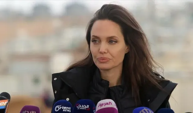 Angelina Jolie: Google Earth, Gazze'deki fiziksel yıkımı sıra dışı açıklıkla ortaya koyuyor