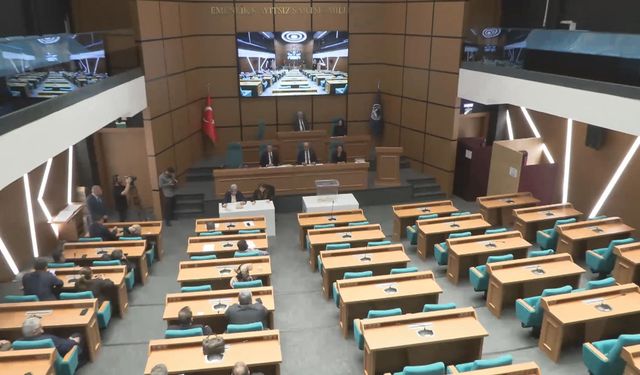 Üsküdar Belediyesi'nde başkan vekilliği seçimine CHP ve YENİ Parti grubu katılmadı