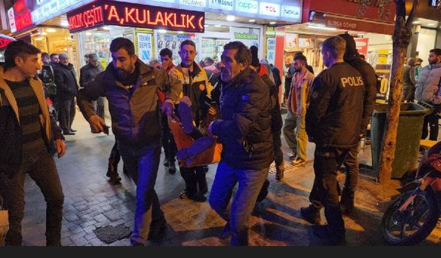 Kendisini dövenlere caddede kurşun yağdırdı