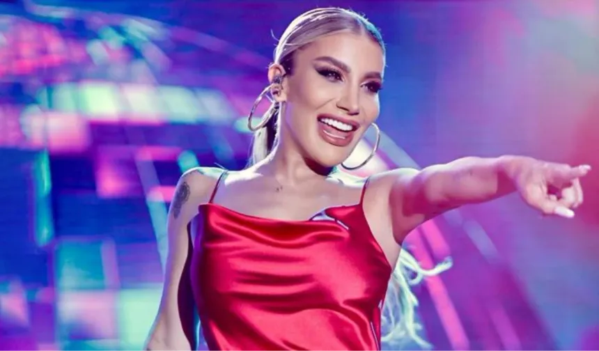 İrem Derici’den Jolly Joker’de izdiham!
