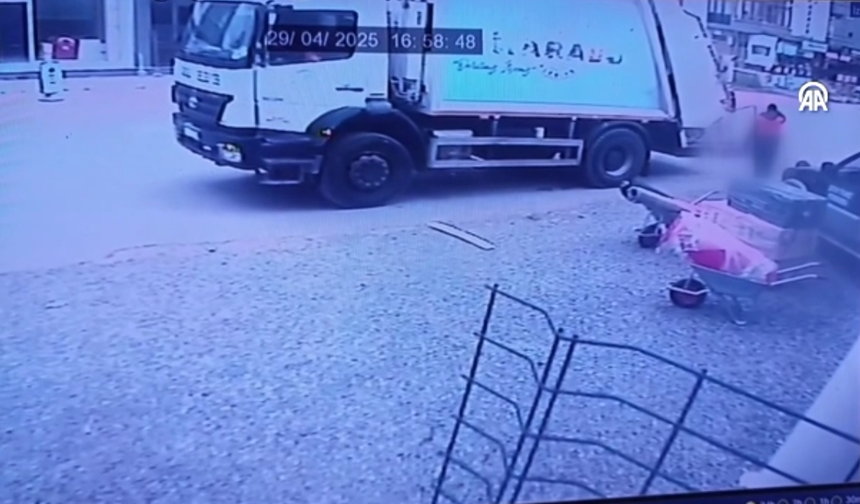 Çöp kamyonunun çarptığı yaşlı adam öldü
