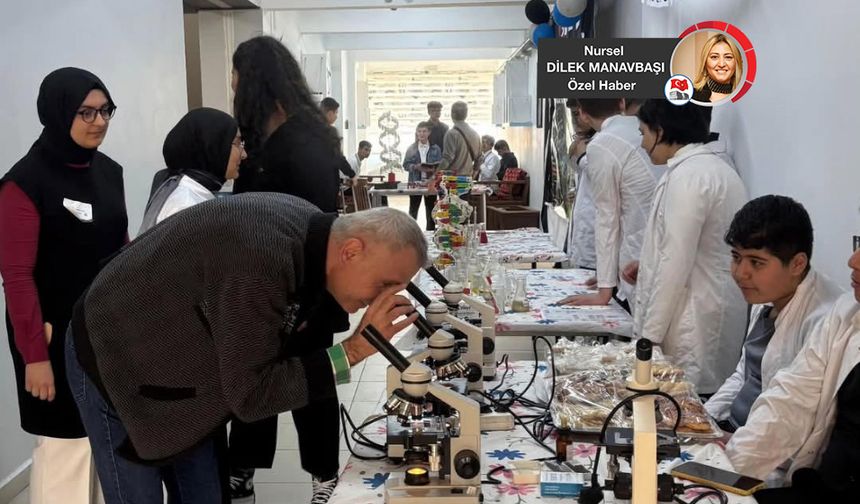 Ankaralı öğrencilerden DNA gününde DNA deneyi
