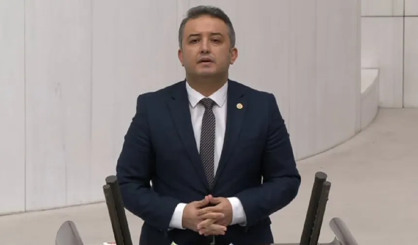 Gelecek Partili Şahin’den ücretli öğretmenliğin kaldırılması için kanun teklifi