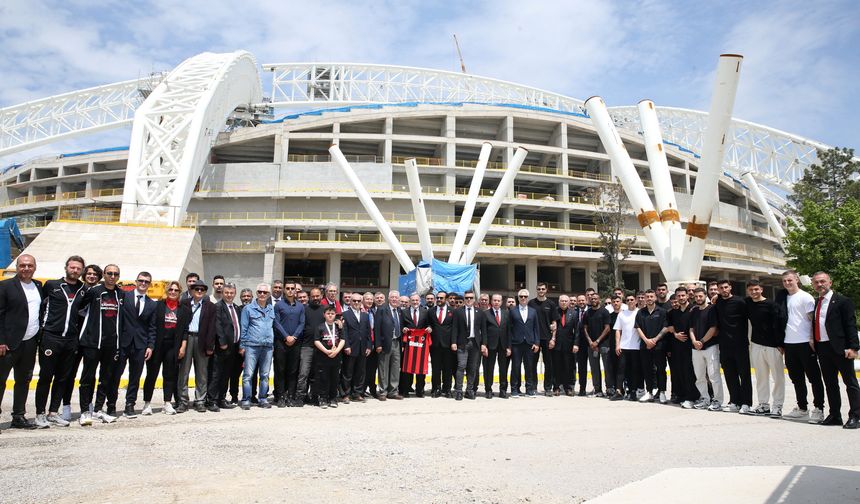 Gençlerbirliği Başkanı 19 Mayıs Stadyumu’na ziyaret etti