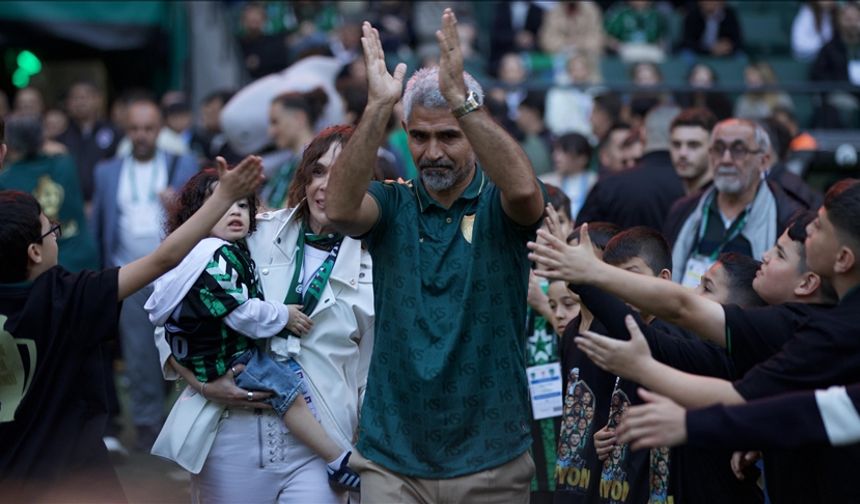 Kocaelispor'da İsmet Taşdemir dönemi sona erdi