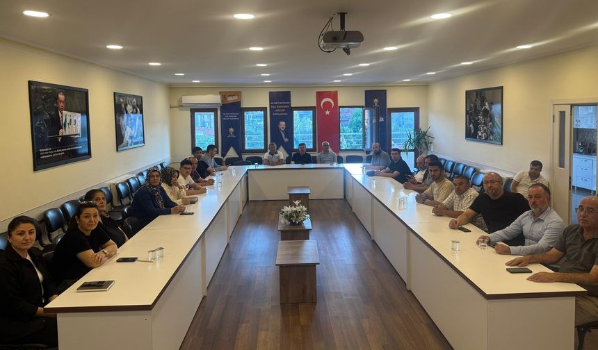 AK Parti Beypazarı İlçe Başkanlığında toplantı düzenlendi