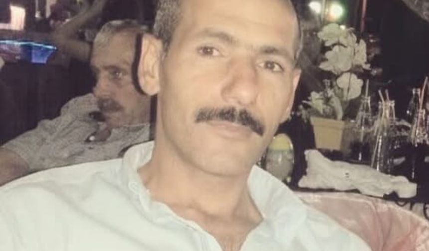 Boğazını kestiği babası öldü