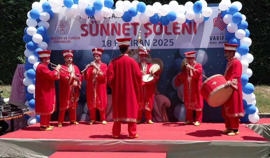 Vali Gül: Bu sene de 2 bin çocuğumuzun sünnetini yapıyoruz