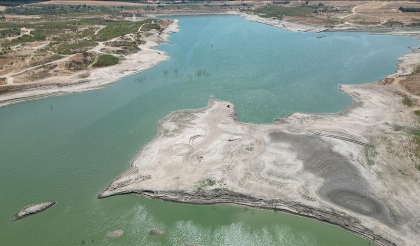 Tekirdağ'daki Türkmenli Göleti'nin su seviyesi yüzde 5'in altına düştü