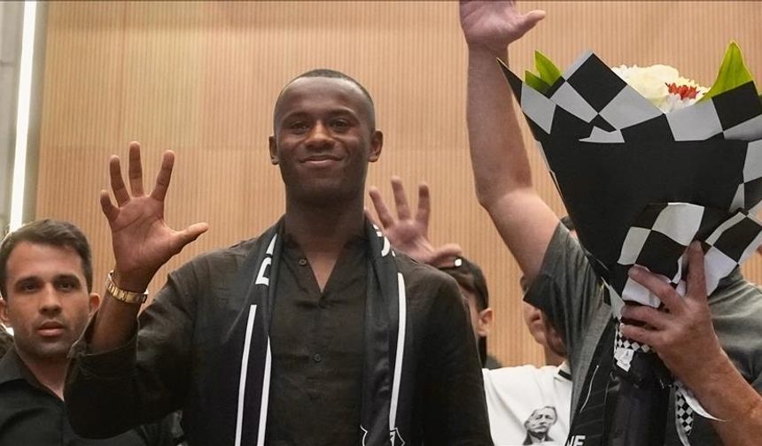 Beşiktaş'ın 192. yabancı futbolcusu Tiago Djalo oldu