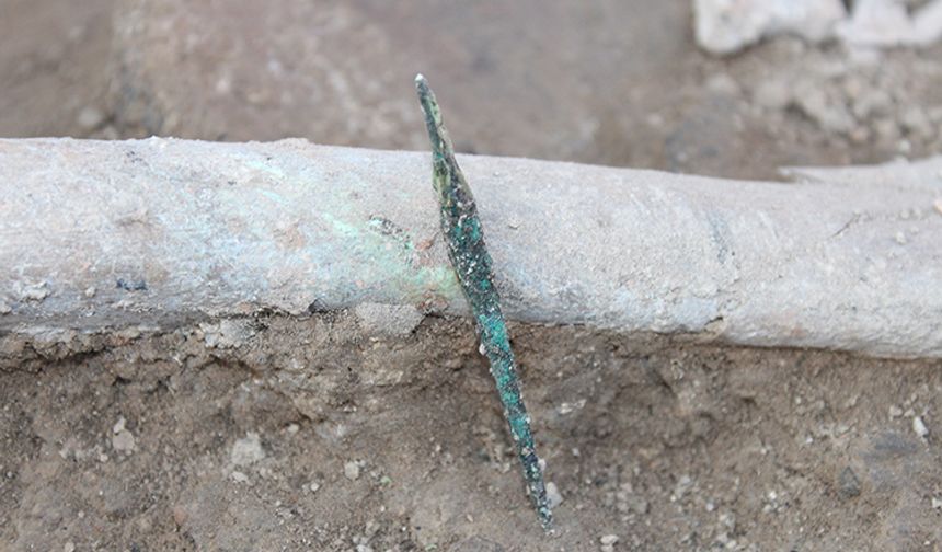 İkiztepe Höyüğü'ndeki kazılarda "hediyeli mezarlar" ortaya çıkarıldı