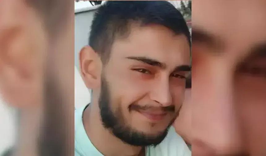 Boşanma aşamasındaki eşinin sevgilisini bıçakla öldürdü