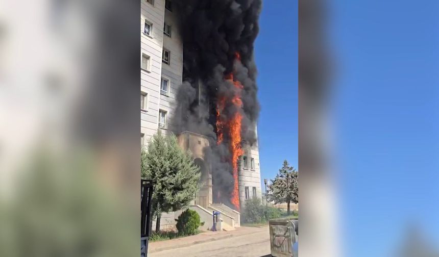7 katlı apartmanın giriş katındaki dairede çıkan yangın söndürüldü