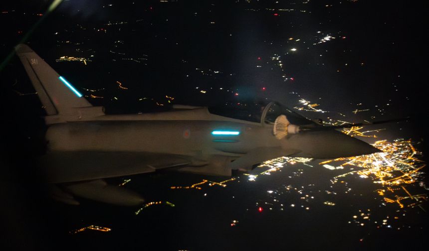 İngiliz savaş uçakları, Polonya üzerinde devriye uçuşu gerçekleştirdi