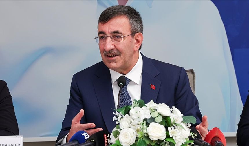 "Kentsel dönüşüm ve sosyal konut çalışmalarına hız vermeye karar verdik"