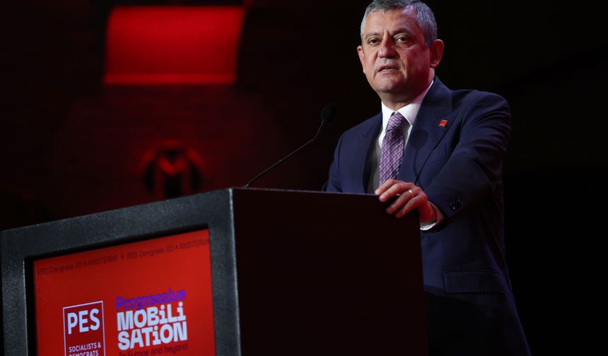 CHP Genel Başkanı Özel, Avrupa Sosyalist Partisi Kongresi'nde konuştu