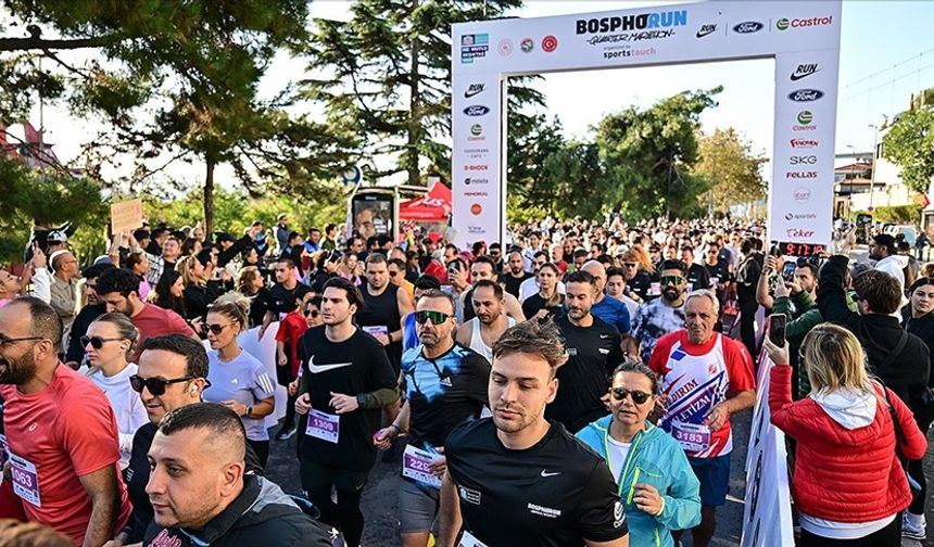 Bosphorun Quarter Marathon koşu etkinliği yapıldı