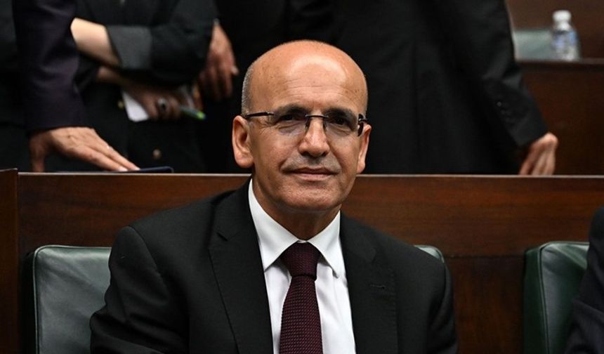 Bakan Şimşek: Sanayide verimlilik odaklı politikaları hızlandıracağız