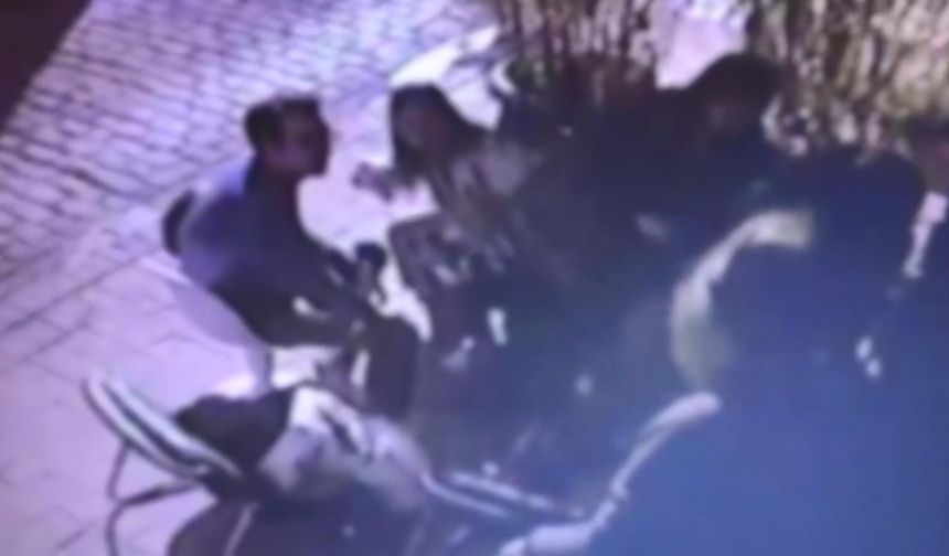 Beyoğlu'nda kafede zehirlenme şüphesi: 2 gözaltı