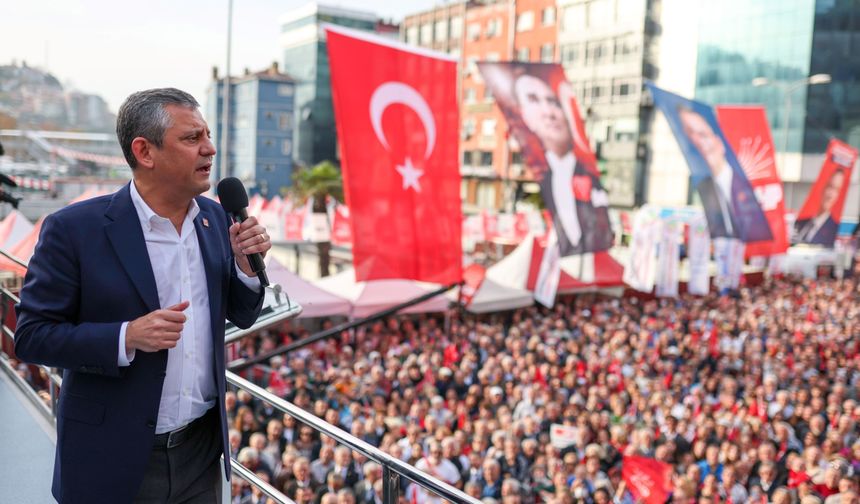 Özgür Özel: Mansur Yavaş'ı da tartıştırmak üzerine yaptıkları bir hamledir