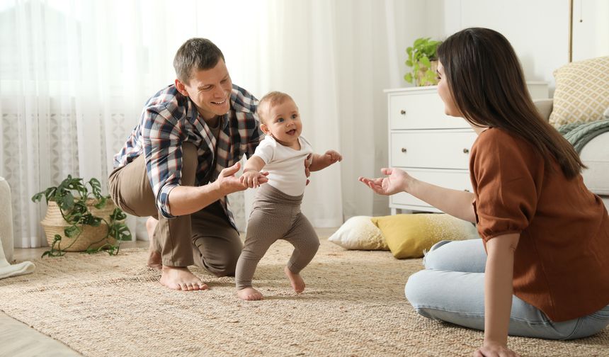 Doğuştan kalça çıkığı belirti vermeden ilerliyor