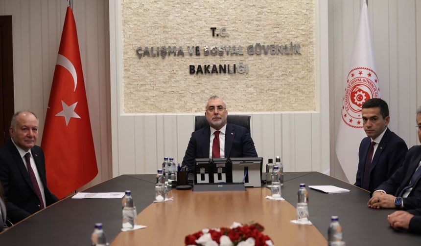 Asgari ücret görüşmeleri başladı; Türk-İş masada yok