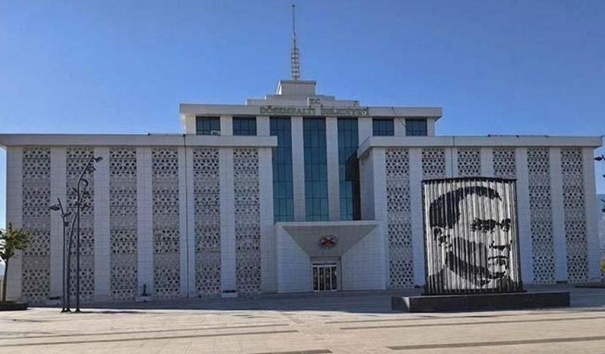 Döşemealtı Belediyesi’ne ihale operasyonu: 4 tutuklama