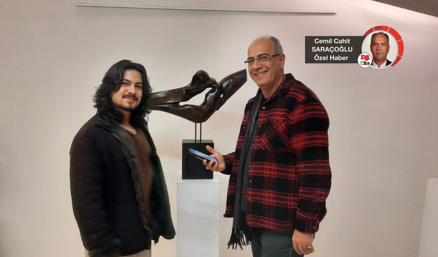 Genç heykeltıraş Furkan Özmen’e hocasından tam not