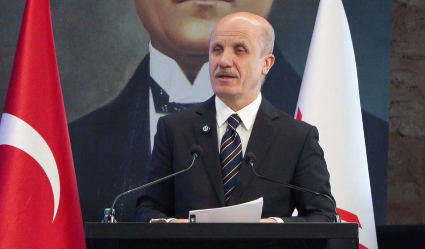 Özvar: Dünya sıralamasında 6 üniversitemiz ilk 500'e, 11 üniversitemiz ilk 1000'e girme başarısı göstermiştir